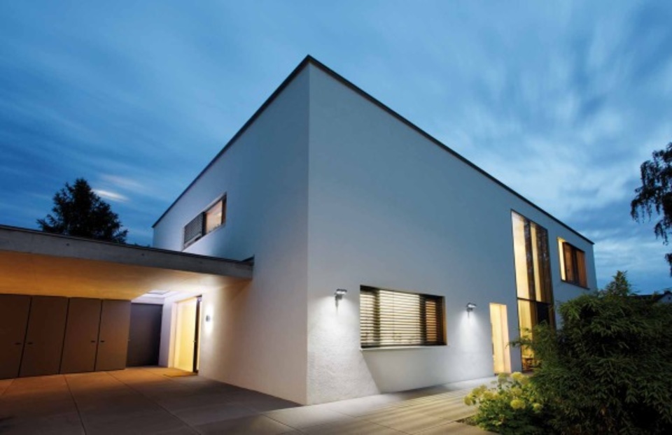 Aussenbeleuchtung bei Elektro Raab GmbH & Co. KG in Oberviechtach